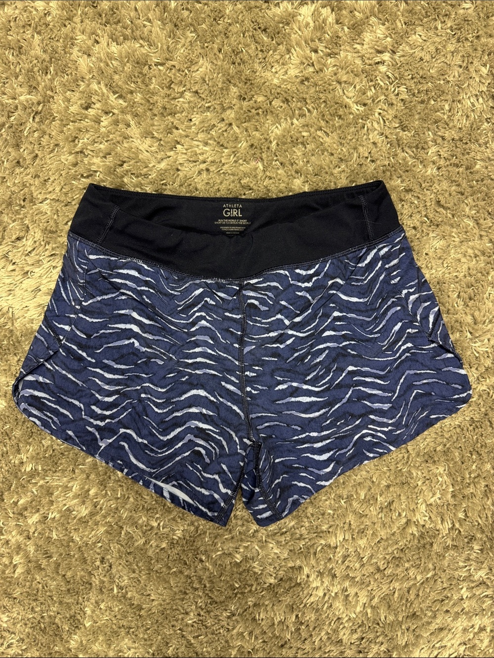 Athleta Girl Navy and Black Wave-Print Athletic Shorts- size 12